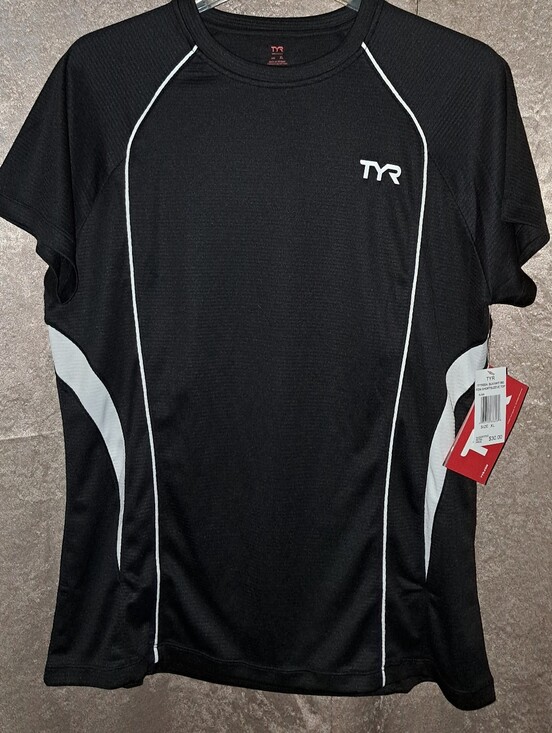 TYR COMPETITOR Tops - TYR COMPETITOR COLLECTION